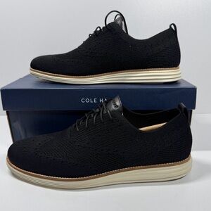 Cole Haan 2.ZERØGRAND Stitchlite™ Wingtip Oxfords
Size: 11 - WORN ONCE inside